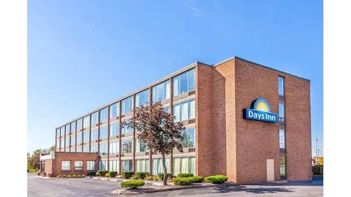 Days Inn by Wyndham Syracuse 4