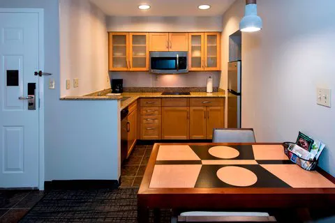 Residence Inn Syracuse Carrier Circle 4