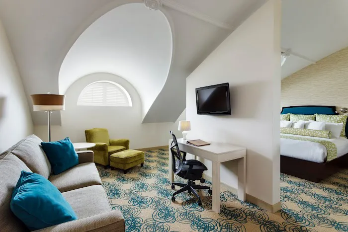 Hotel Skyler Syracuse, Tapestry Collection by Hilton 5