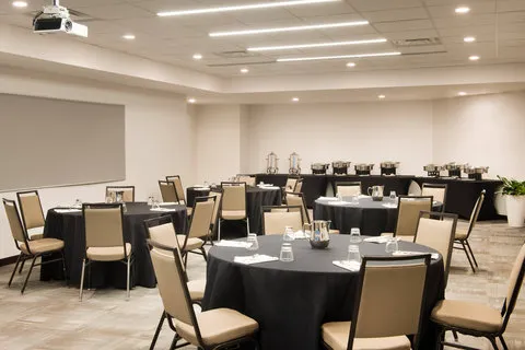 Marriott Syracuse Downtown 5
