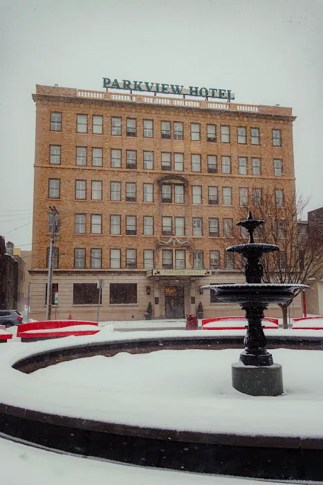 The Parkview Hotel 5