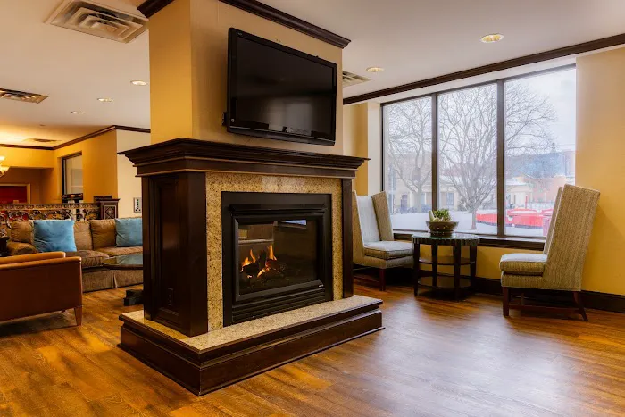 The Parkview Hotel 5