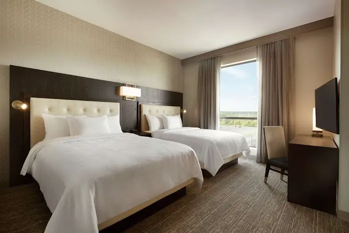 Embassy Suites by Hilton Syracuse Destiny USA 5