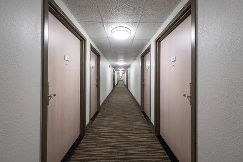 Home Town Inn by Red Roof East Syracuse 4