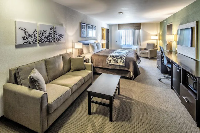 Sleep Inn & Suites Airport 4