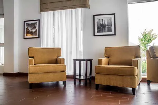 Sleep Inn & Suites Airport 4