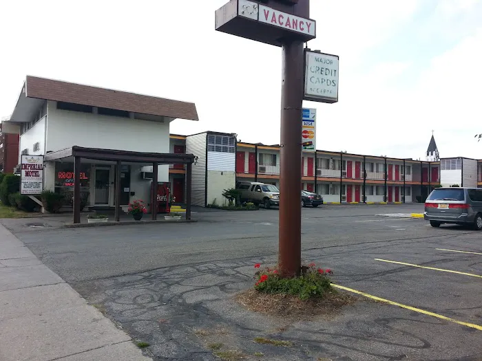 Imperial Motel 4