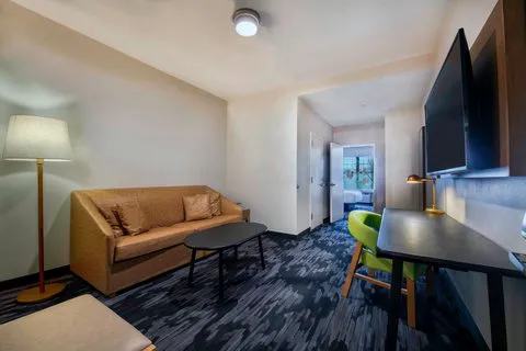 Fairfield by Marriott Inn & Suites Cortland 4