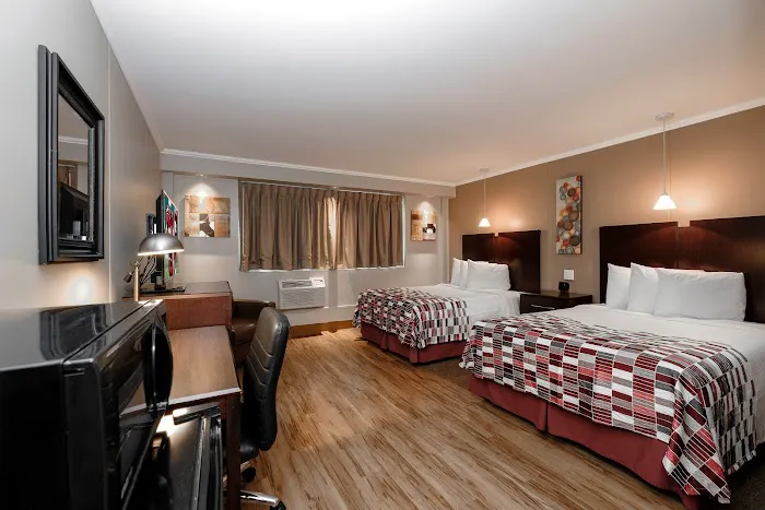 Red Roof Inn & Suites Herkimer 4