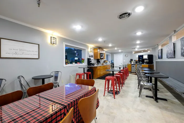 Red Roof Inn & Suites Herkimer 4