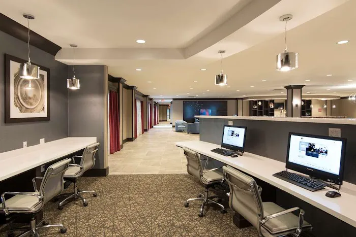 DoubleTree by Hilton Schenectady Downtown 5
