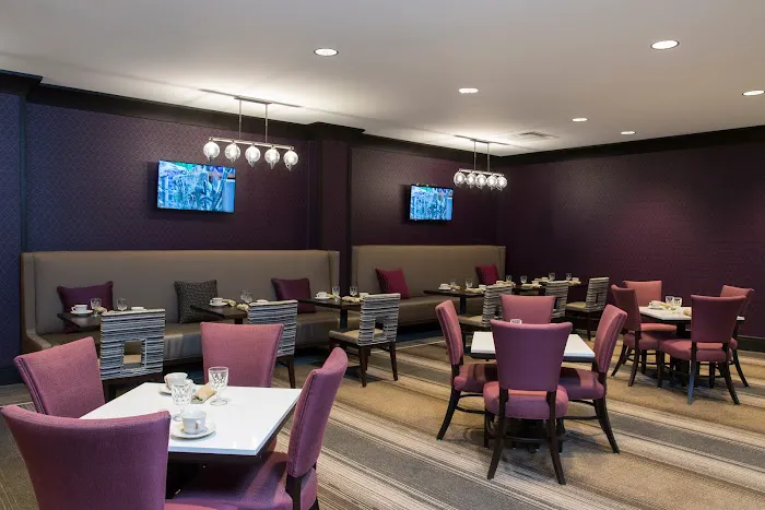DoubleTree by Hilton Schenectady Downtown 5