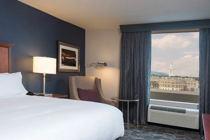 DoubleTree by Hilton Schenectady Downtown 5