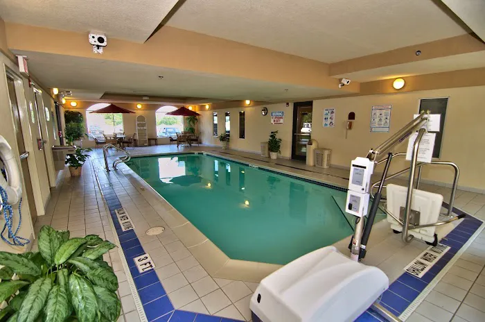 Comfort Inn & Suites Wilkes Barre - Arena 3