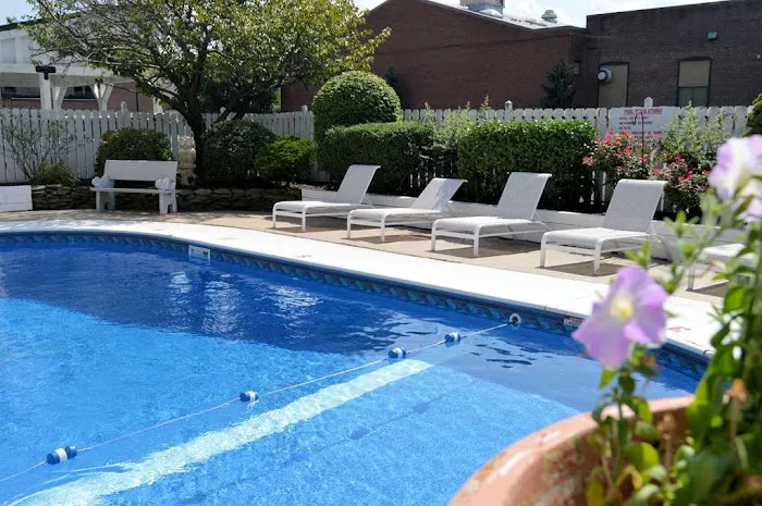 Best Western Plus Wilkes Barre Center City 4
