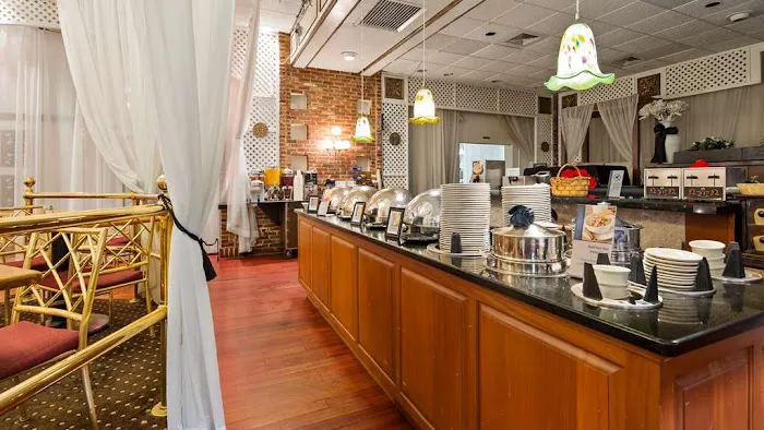 Best Western Plus Wilkes Barre Center City 4