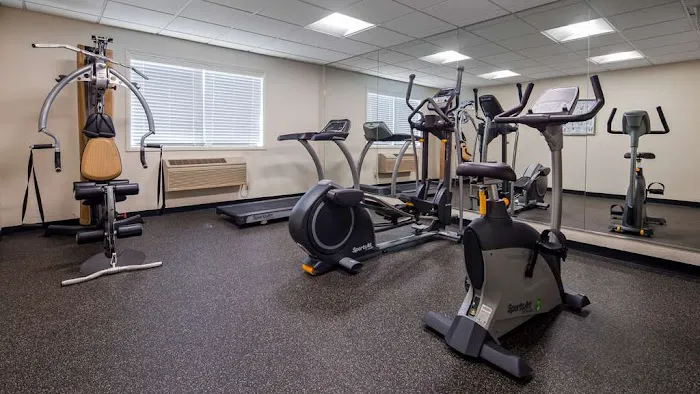 Best Western Plus Newark/Christiana Inn 4