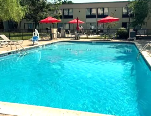Ramada Newark/Wilmington 4