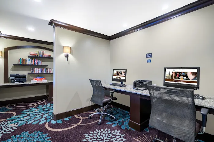 Staybridge Suites Wilmington-Newark, an IHG Hotel 4