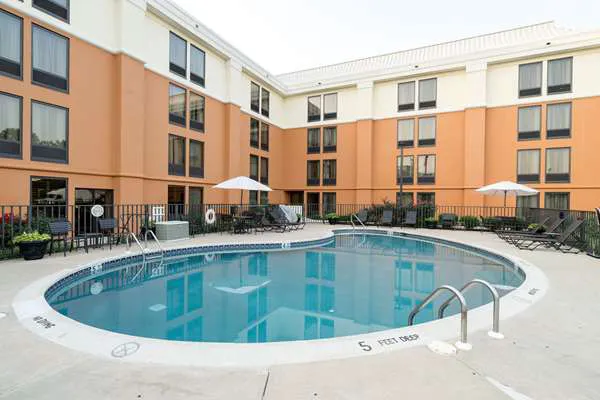 Comfort Inn & Suites Newark - Wilmington 4