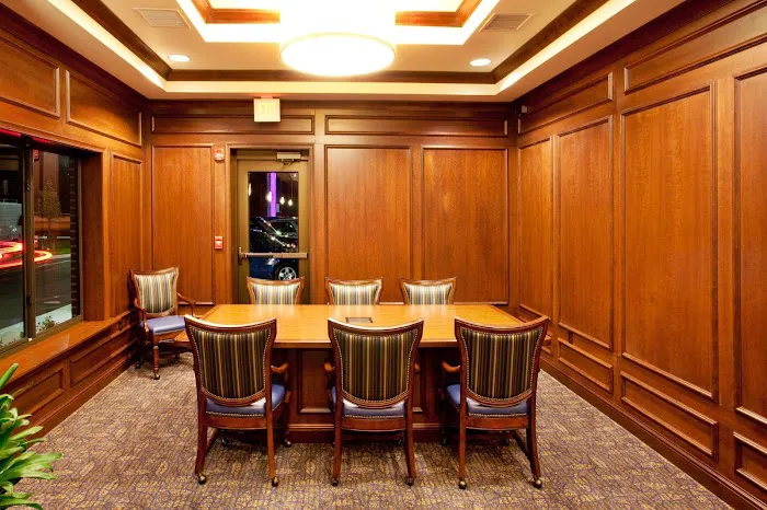Holiday Inn Express & Suites Wilmington-Newark by IHG 4