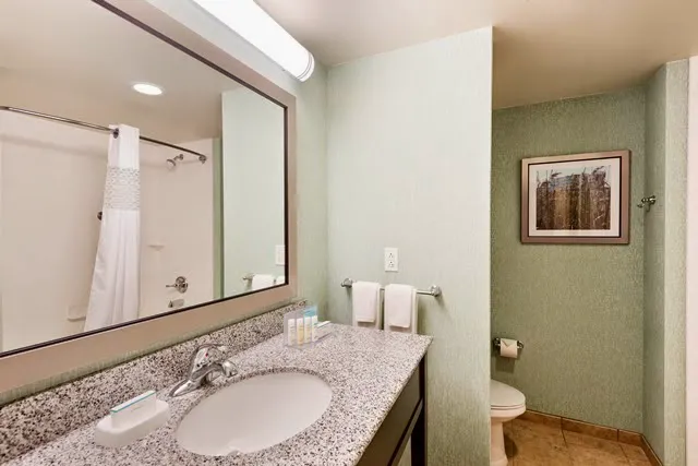 Hampton Inn & Suites Wilmington Christiana 4