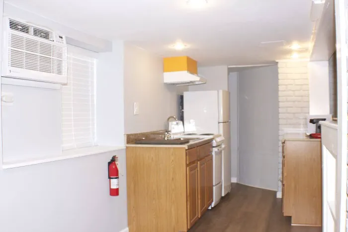 Surrey Beach House 4