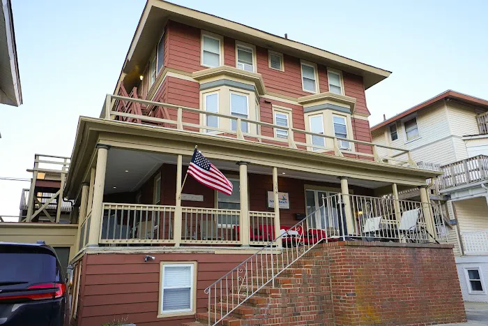 Surrey Beach House 4