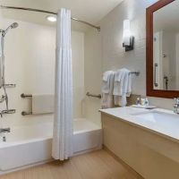 Comfort Suites Manheim - Lancaster ico