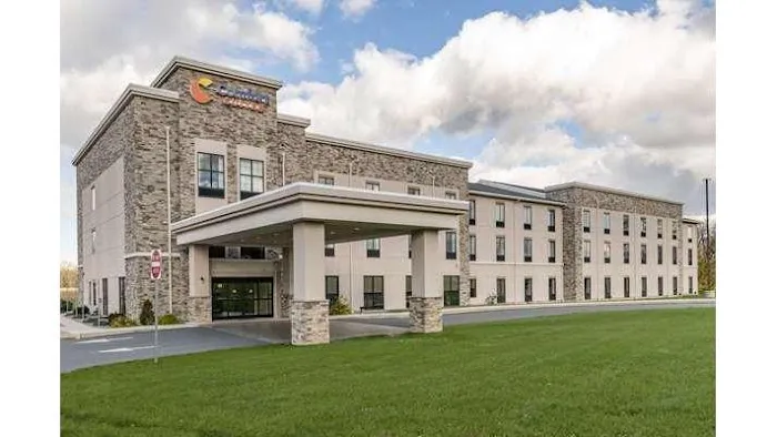 Comfort Suites Manheim - Lancaster 4