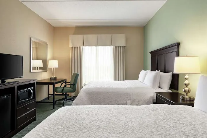 Hampton Inn & Suites Mount Joy/Lancaster West 4