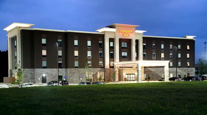 Hampton Inn Lebanon 4