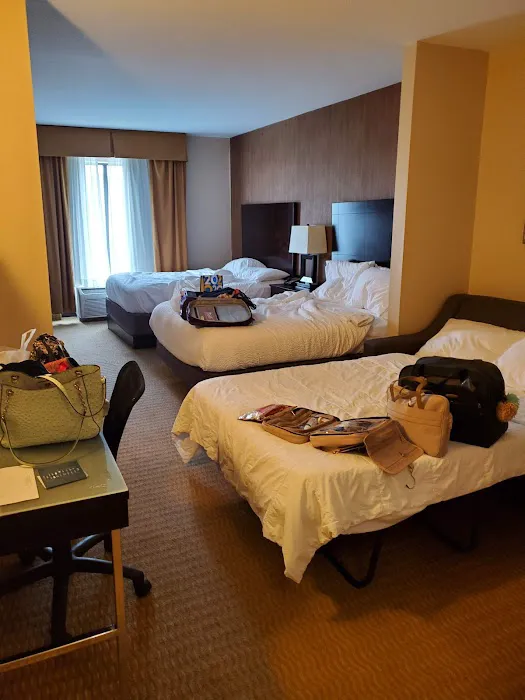 Holiday Inn Express & Suites Lebanon, an IHG Hotel 4