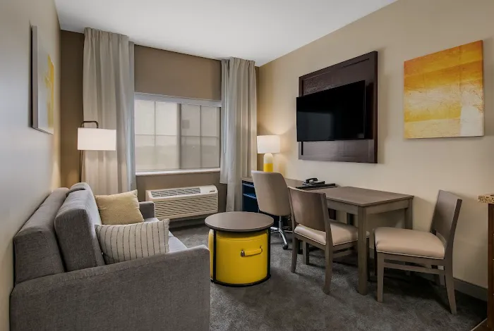 Comfort Inn & Suites Barnesville - Frackville 4