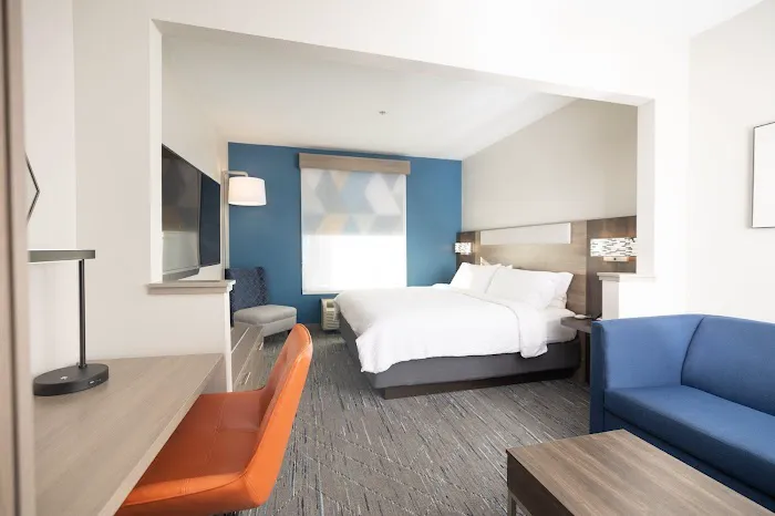 Holiday Inn Express & Suites Frackville by IHG 4