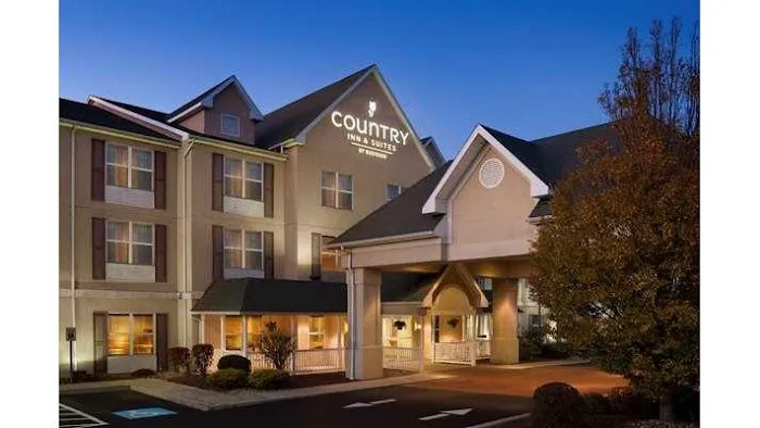 Country Inn & Suites by Radisson, Frackville (Pottsville), PA 4