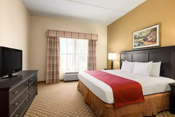 Country Inn & Suites by Radisson, Frackville (Pottsville), PA 4