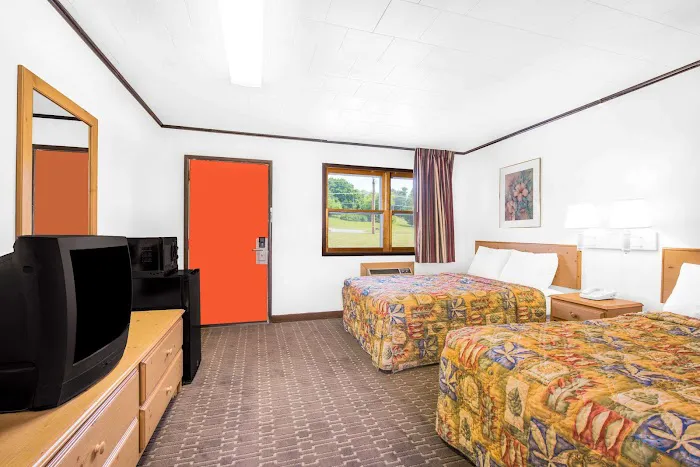 Knights Inn Pine Grove 4
