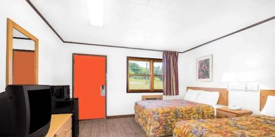 Knights Inn Pine Grove