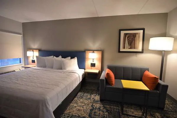 Baymont by Wyndham Pine Grove 4