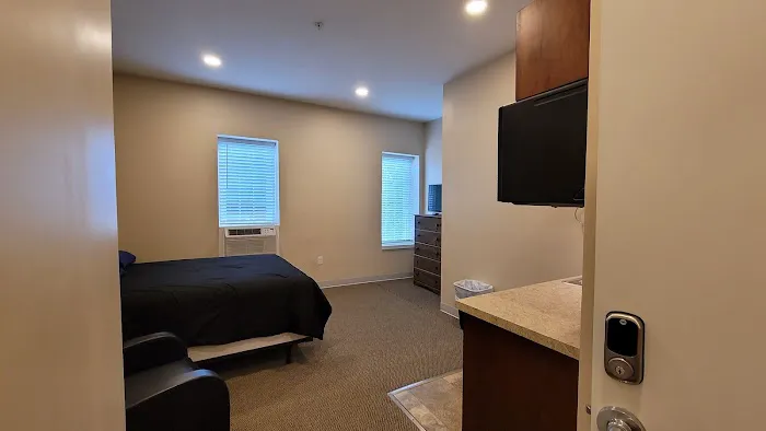 Railroad Street Inn & Suites 4