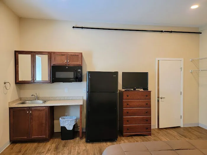 Railroad Street Inn & Suites 4