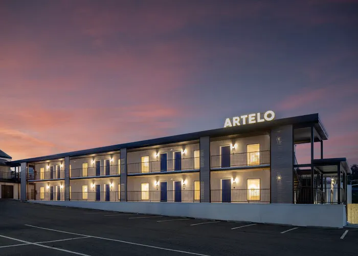 Artelo Hotel 4