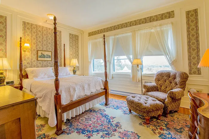 Apple Tree Inn 4
