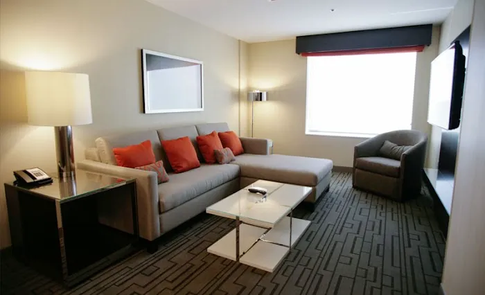 DoubleTree by Hilton Hotel Bristol, Connecticut 4