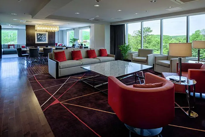 DoubleTree by Hilton Hotel Bristol, Connecticut 4