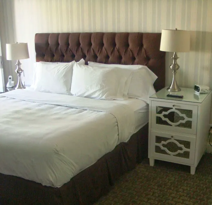 The Milestone Inn 4