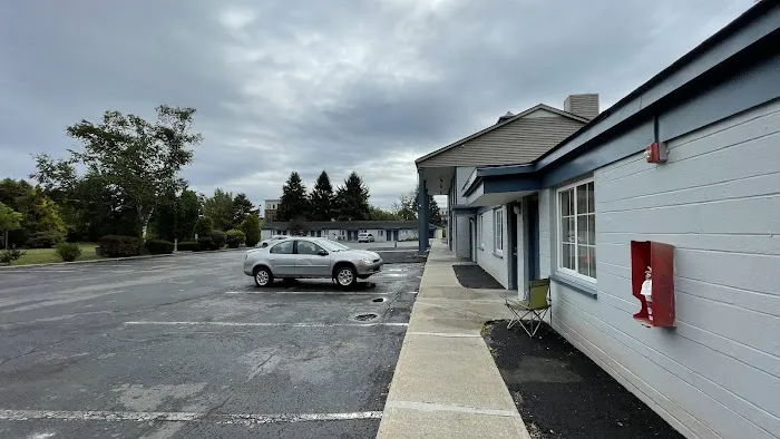 Americas Best Value Inn Albany East Greenbush 4