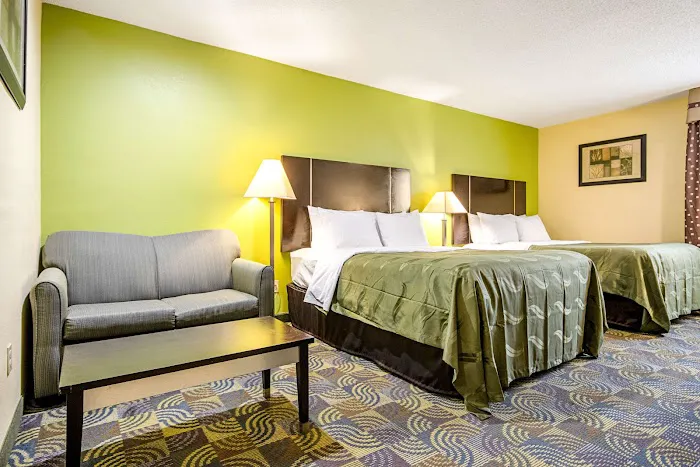 Quality Inn & Suites Glenmont - Albany South 4