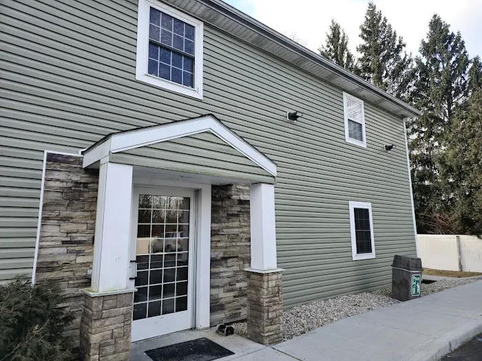Capital Inn & Suites 4